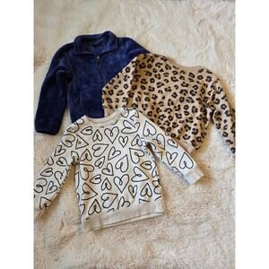 Girls 5-6 H&M, Cat & Jack Sweaters and 32 Degrees Heat Blue zip up Jacket lot